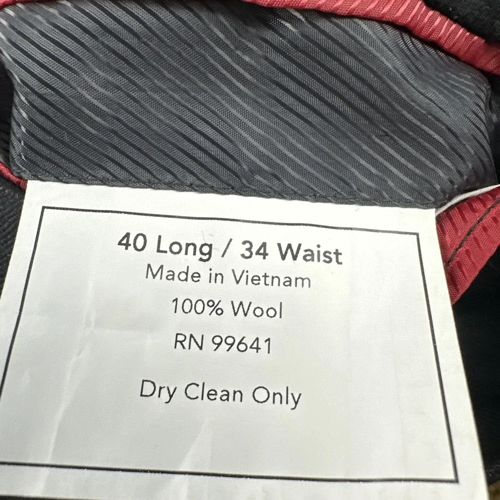 Linea Uomo 2 Piece Suit Men 40L 40x34 Black Modern Fit Pleated Dual Vented Wool